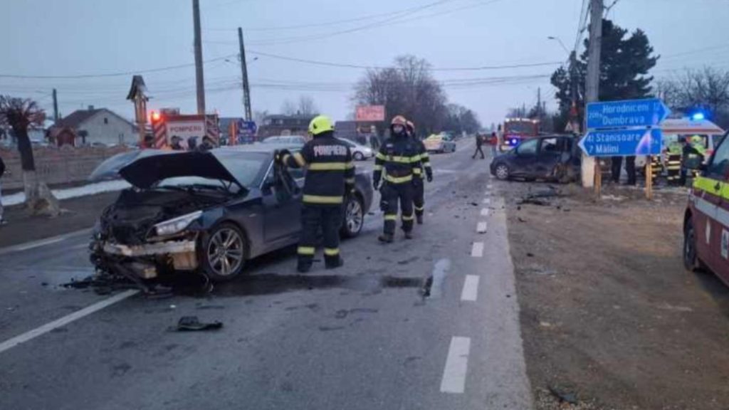Accident grav in Cornu Luncii Suceava trei raniti
