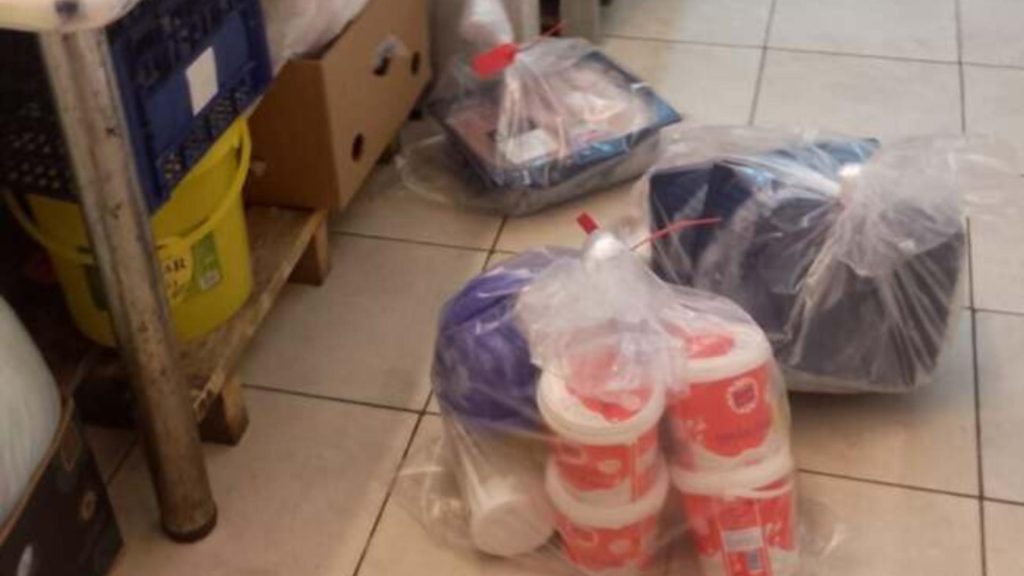 Alimente si medicamente expirate gasite la controale in Bihor