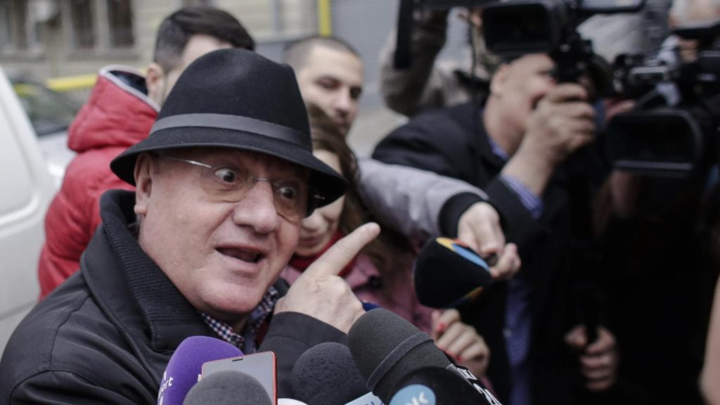 Cine e romanul cu 3 pensii Mi era rusine mare