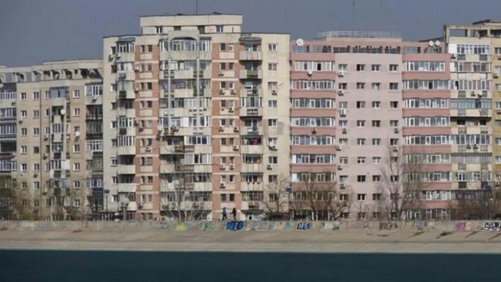 Cum pot locatarii sa reduca facturile la curent