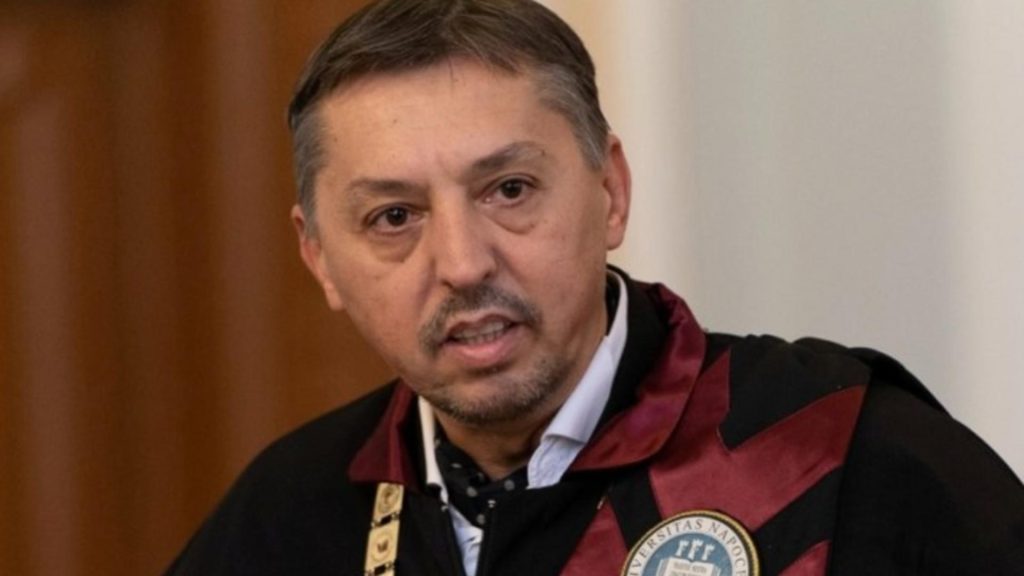 Daniel David Modelele din invatamantul liceal nu mai pot continua