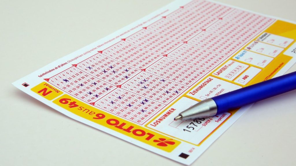 Numerele extrase joi 13 februarie la Loto Report de peste 3 milioane euro
