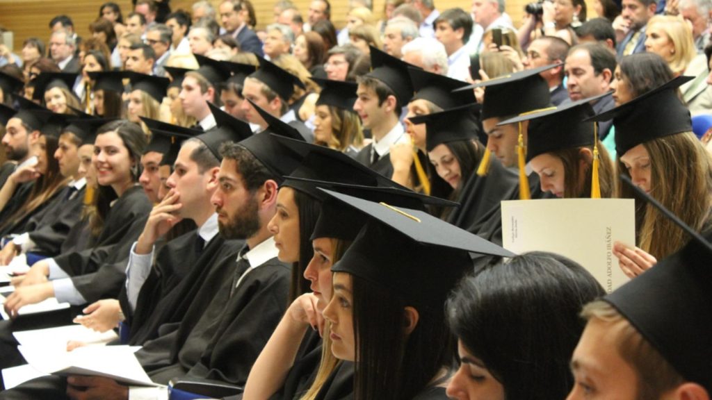 Romania atractie pentru studentii straini Ce ii impresioneaza