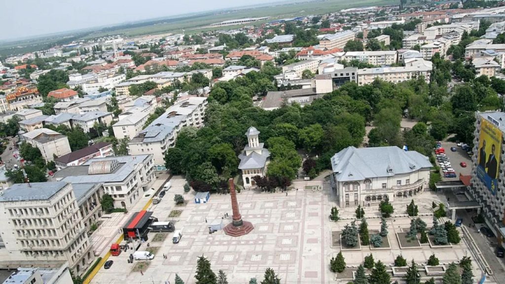 Orasul din Romania care creste impozitele cu 500 la suta pentru proprietarii neglijenti