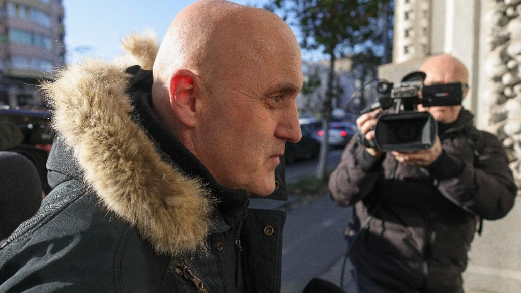 Politia Romana l a dat in urmarire pe Horatiu Potra fiul sau si o alta ruda