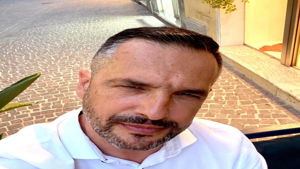 Revolta mare dupa cenzurarea jurnalistilor Madalin Ionescu Aceste practici apartin regimului dictatorial