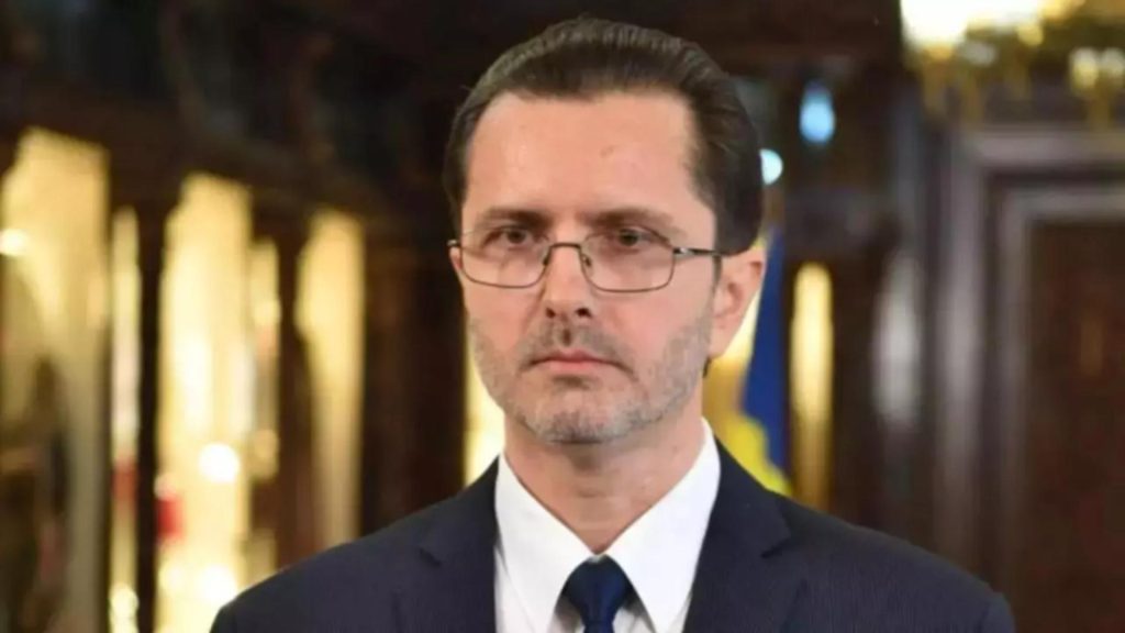 Se cere demisia lui Vasile Banescu pentru cenzura