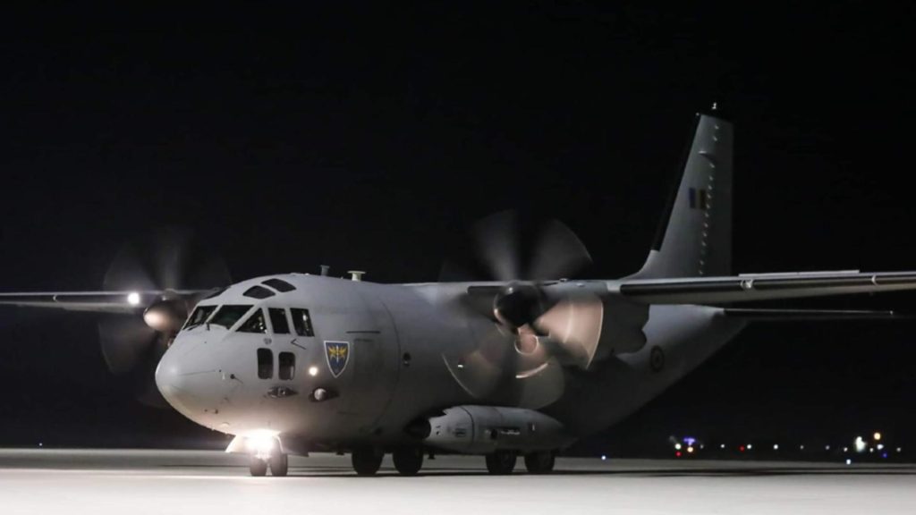 18 pacienti si 29 de apartinatori din Gaza adusi in Romania cu o aeronava militara Anunt MApN