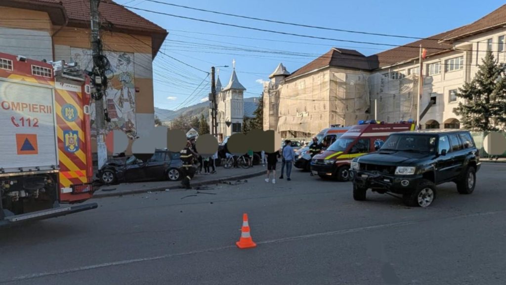 Accident grav in Bistrita Nasaud doi tineri raniti grav