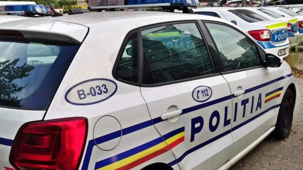 Accident grav in Gorj Trei masini si un pieton