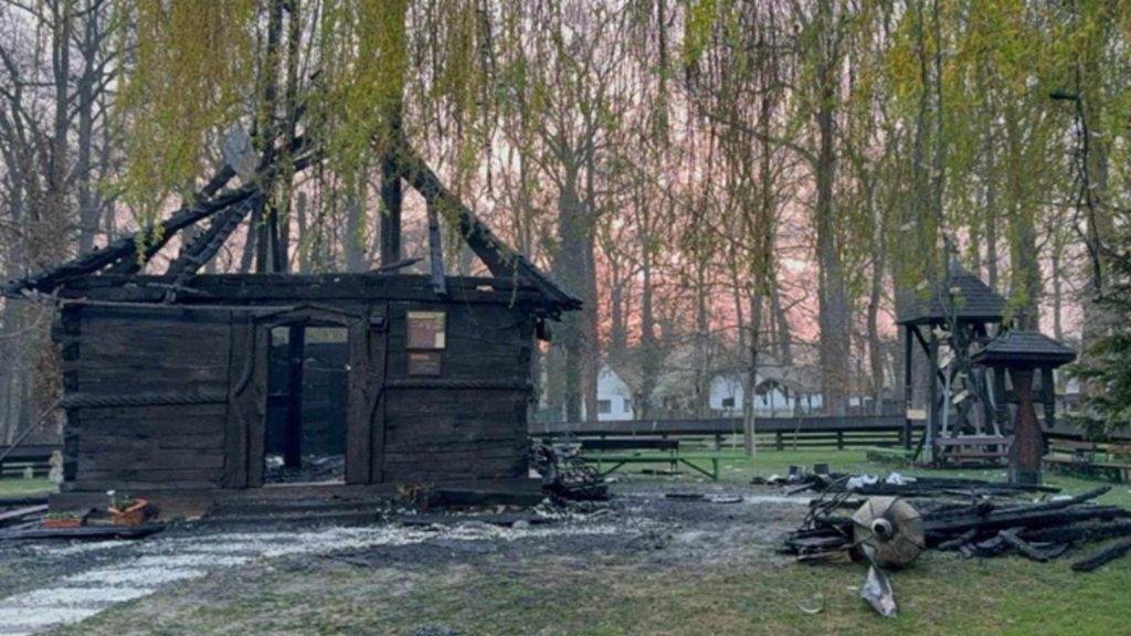 Biserica de lemn din Muzeul Satului Banatean va fi restaurata