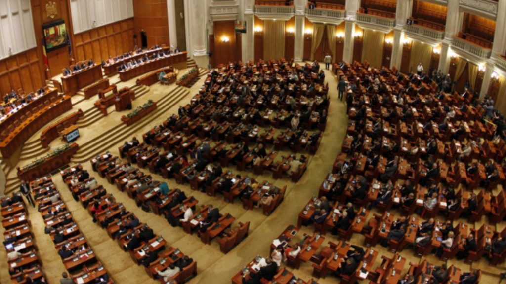 Guvernul mentine sporurile parlamentare in austeritate