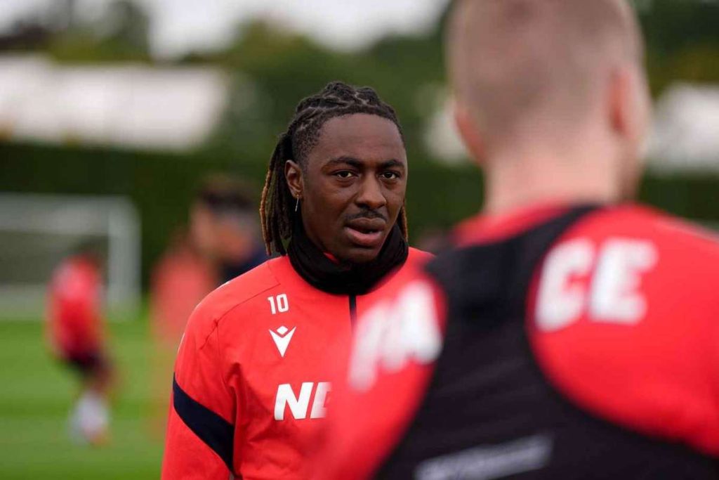 Arsenal da lovitura Eze ar putea veni pe Emirates