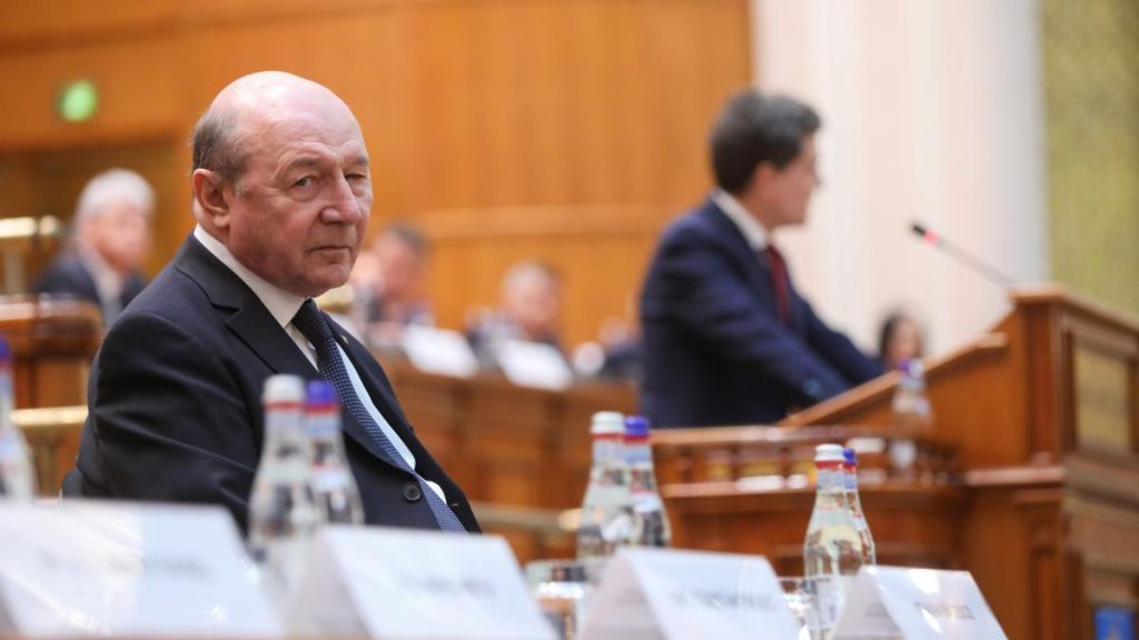 Surse Traian Basescu primestes un apartament guvernamental