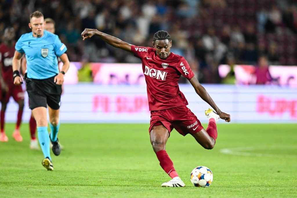 OFICIAL CFR Cluj a vandut un atacant in Grecia