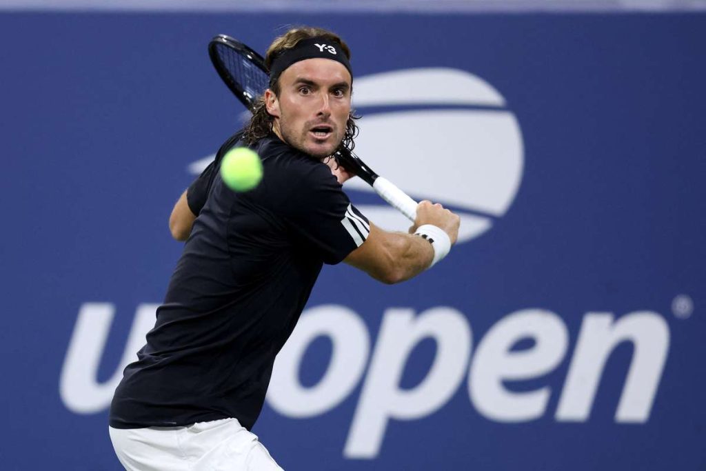 Stefanos Tsitsipas eliminat dupa un meci de patru ore