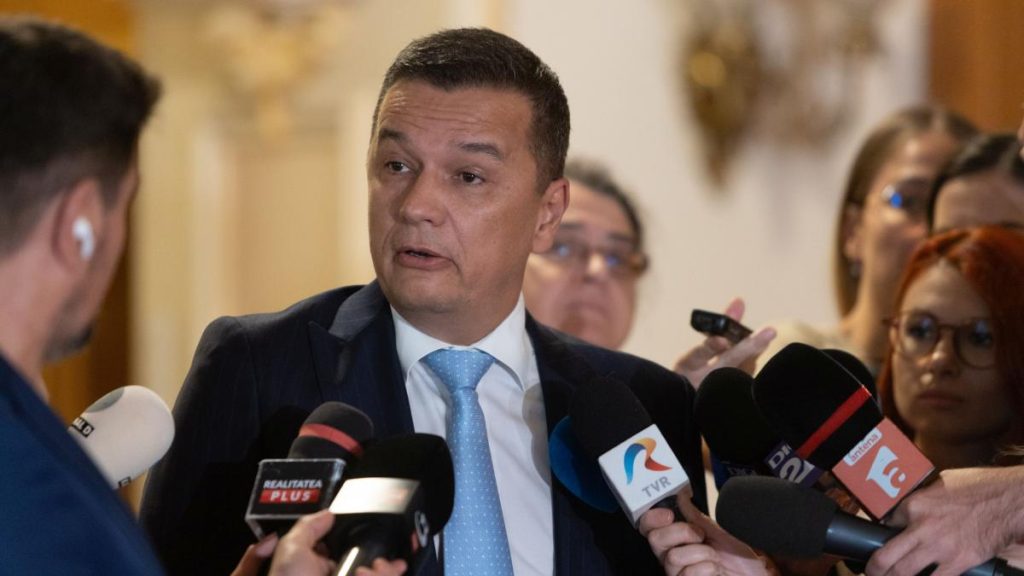Un nou mister in administratia lui Bolojan cati angajati