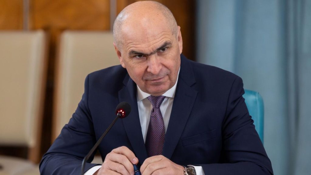 Bolojan acuza bonusurile de la APIA Au semnata acorduri pentru sporuri mari