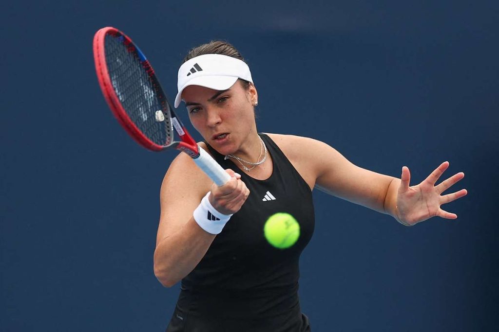 Gabriela Ruse, învinsă de o jucătoare inferioară Gabriela Ruse invinsa de o jucatoare inferioara
