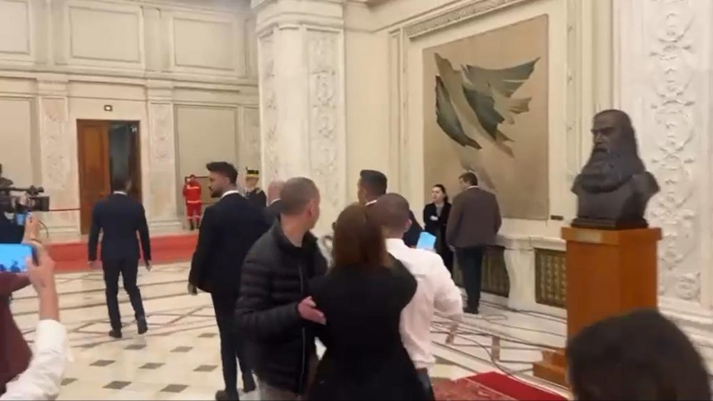 Guvernul a format o comisie pentru a l investiga pe omul lui Bolojan