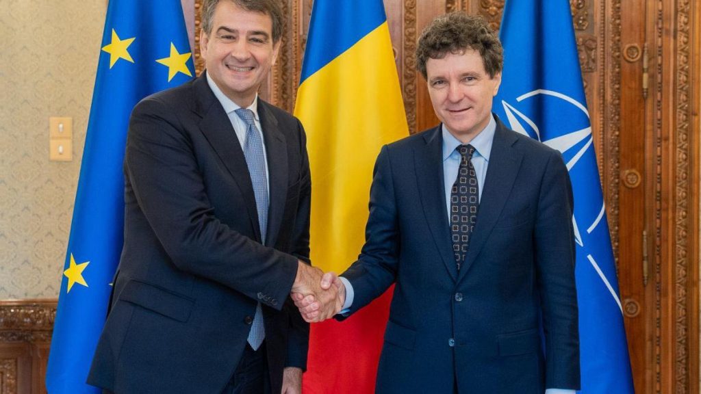 Nicușor Dan, după discuțiile cu Raffaele Fitto: România și PNRR Nicusr Dan dupa discutiile cu Raffaele Fitto Romania si PNRR