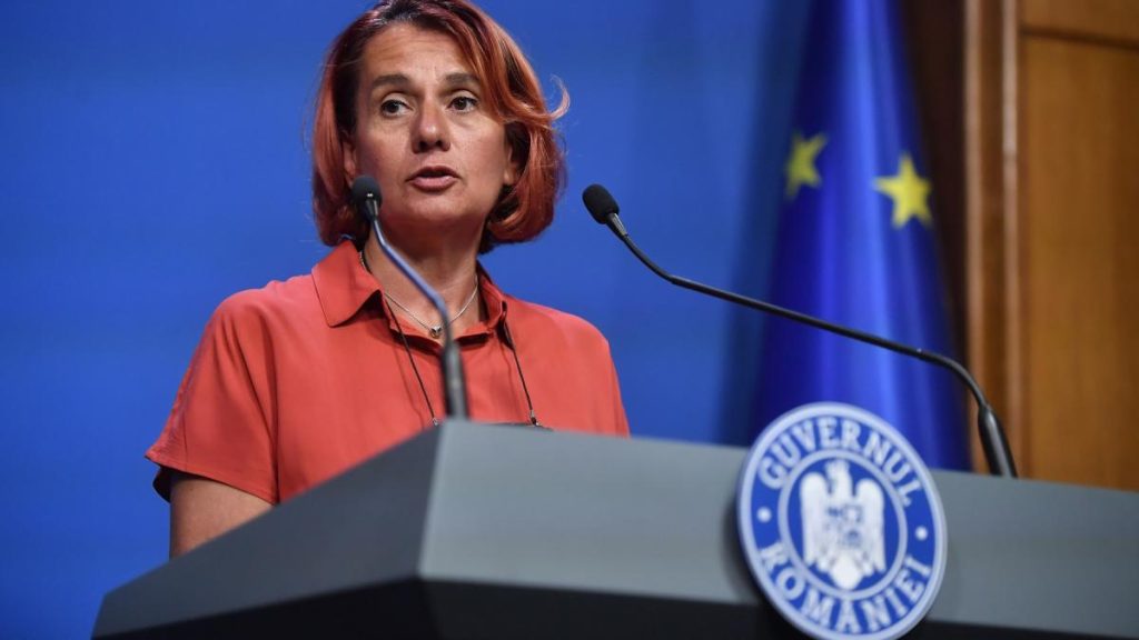 Penalizarea de 85 la pensiile speciale salariile raman intacte
