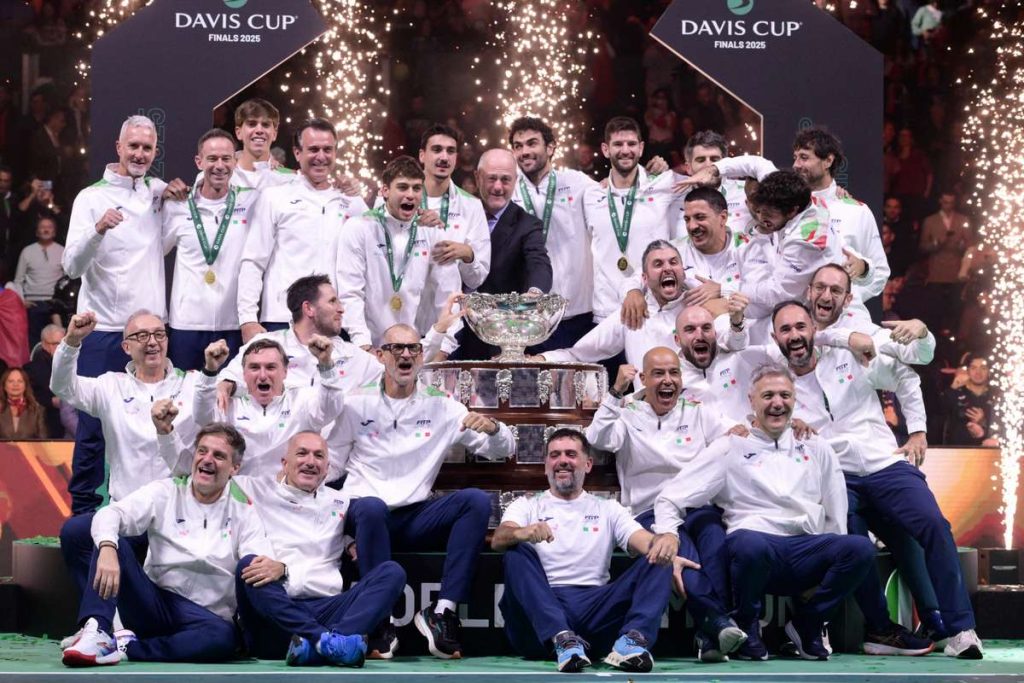 Premiul jucatorilor italieni pentru castigarea Cupei Davis