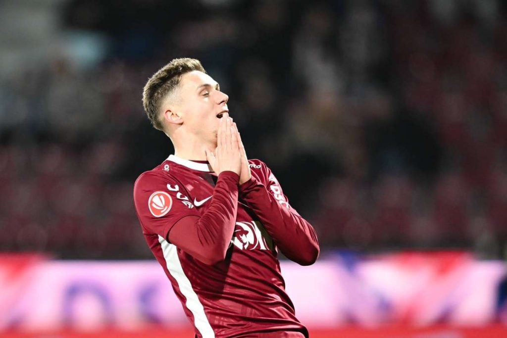 CFR Cluj raspunde Penalizarea lui Louis Munteanu