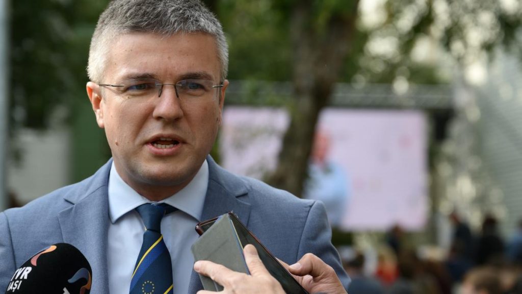 Cine e Irineu Darau candidatul USR la minister