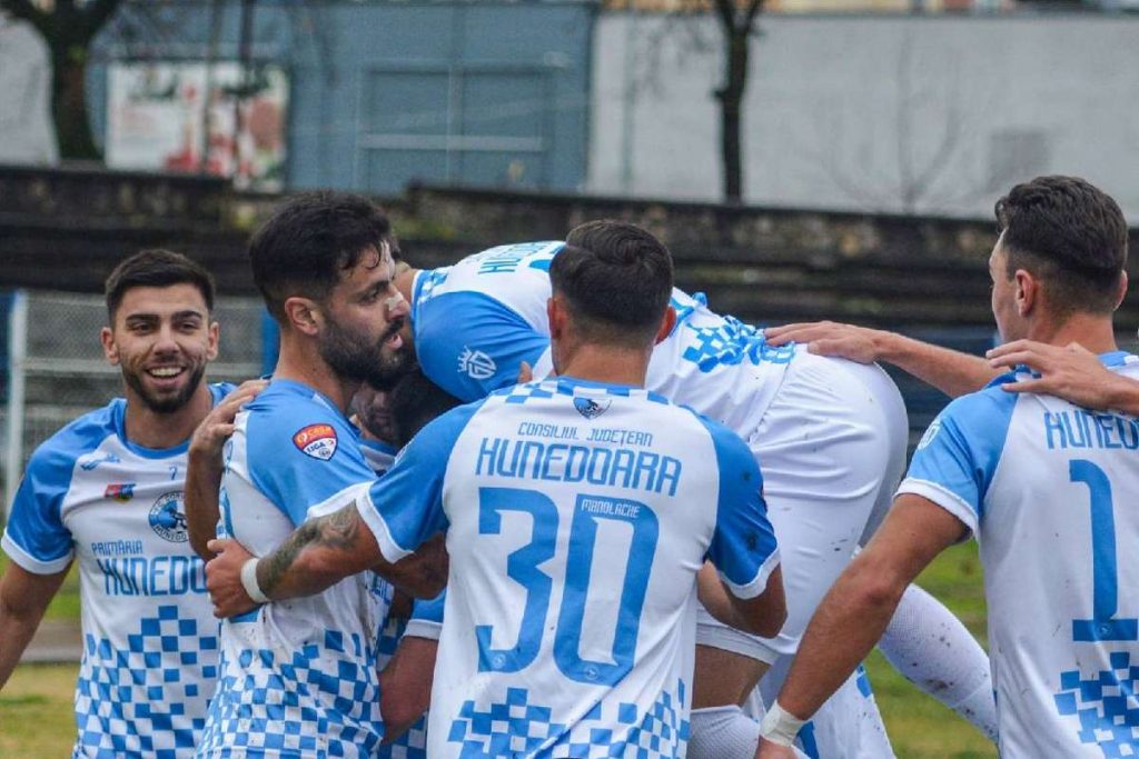 Corvinul ramane neinvins Hunedorenii lideri Liga 2