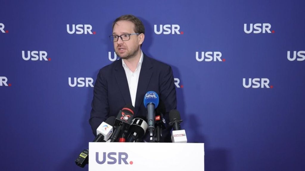 Dominic Fritz convoacă Congresul USR după eșecul din București Dominic Fritz convoaca Congresul USR dupa esecul din Bucuresti