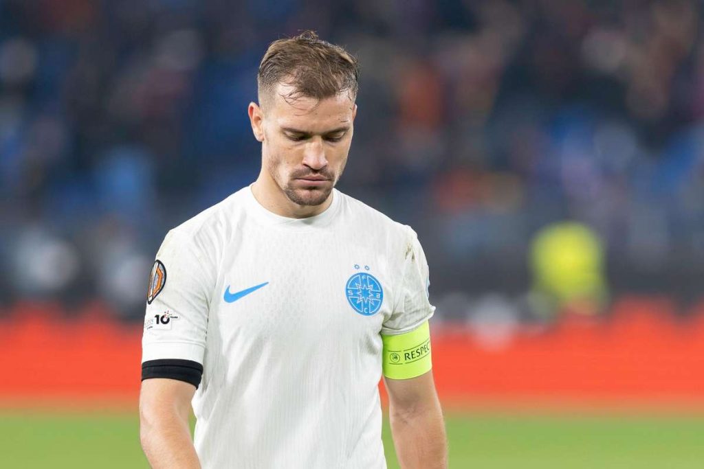 Nu a fost penalty Darius Olaru raspunde controverselor