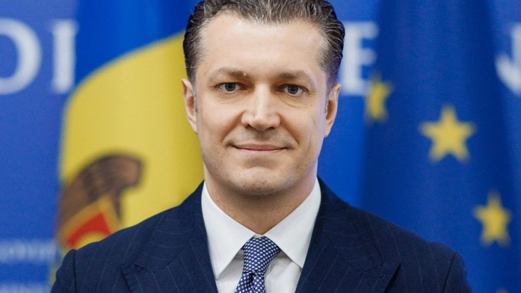 Republica Moldova va desemna un nou ambasador în România Republica Moldova va desemna un nou ambasador in Romania