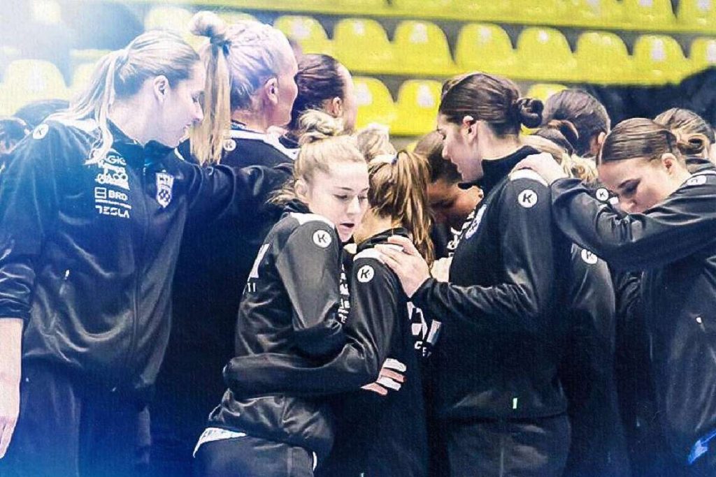 CSM București a pierdut primul punct în Liga Florilor. CSM Bucuresti a pierdut primul punct in Liga Florilor