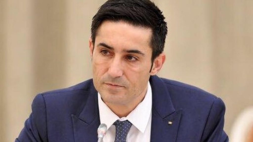 Când va decide PSD dacă rămâne la guvernare. Claudiu Manda: „Observăm presiuni în interiorul partidului,…” Cand va decide PSD daca ramane la guvernare Claudiu Manda Observam presiuni in interiorul partidului
