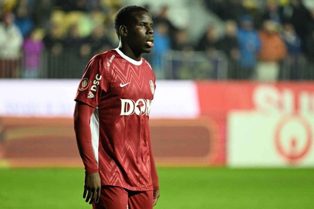 Kurt Zouma a încheiat contractul cu CFR Cluj! Kurt Zouma a incheiat contractul cu CFR Cluj