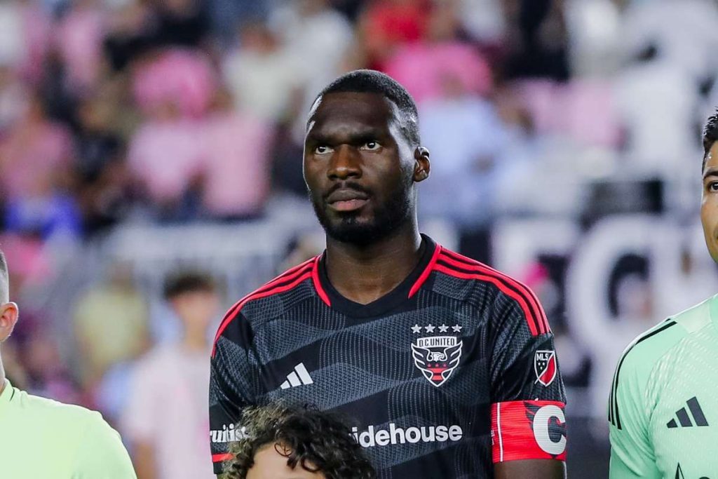 Oficial Cale libera pentru Louis Munteanu DC United l a vandut pe Christian Benteke