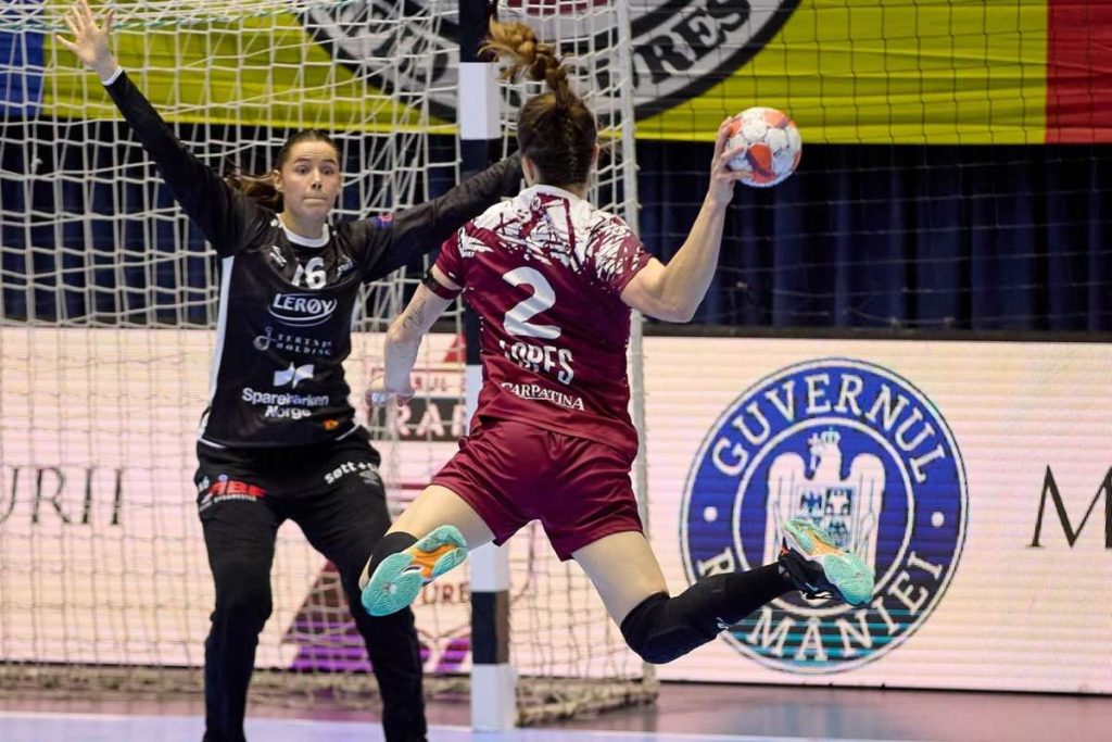 Rapid Bucuresti a fost egalata in ultima minuta a meciului cu Lokomotiva Zagreb in EHF European League