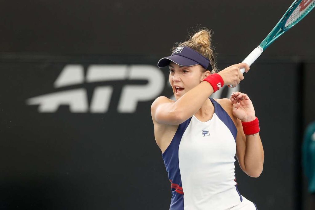 Tracker de Tenis Jaqueline Cristian eliminata de Muchova Coco Gauff avanseaza in turul 2 la AO