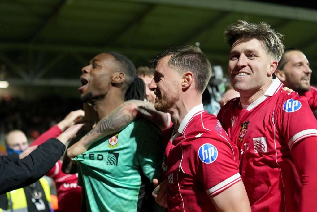 Wrexham invinge Nottingham Forest la penalty uri in Cupa Angliei