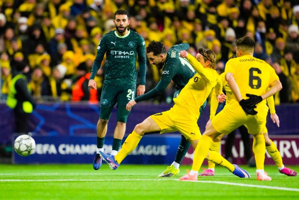 TRANSMISIE ÎN DIRECT Liga Campionilor: Man City, umilită și cu un jucător mai puțin / Inter transmisie in direct liga campionilor man city umilita si cu un jucator mai putin inter