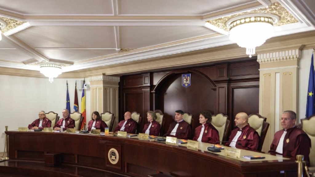 CCR decide daca Legea bugetului pentru 2026 respecta Constitutia Sesizarea AUR in fata judecatorilor