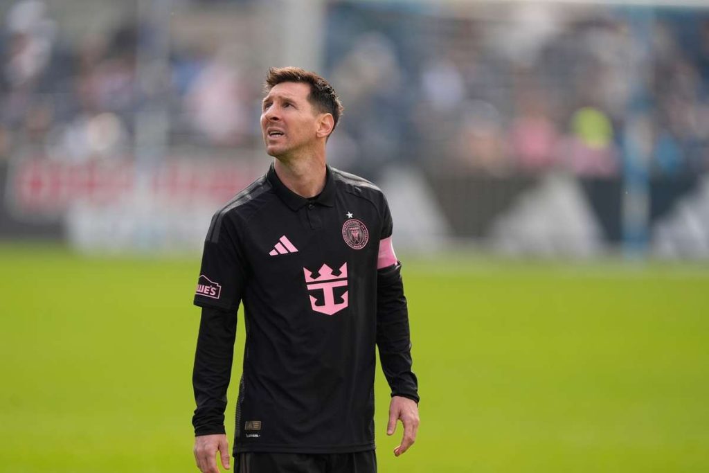 Categoria în care Leo Messi l-a depășit pe legenda Pele Categoria n care Leo Messi l a depasit pe legenda Pele