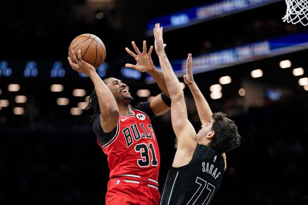 Chicago Bulls îl concediază pe Jaden Ivey din cauza unor comentarii anti-LGBTIQ+ Chicago Bulls il concediaza pe Jaden Ivey din cauza unor comentarii anti LGBTIQ