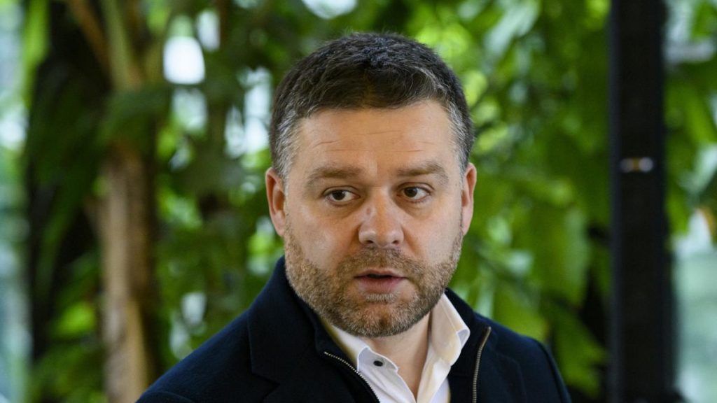 Ciucu: Consilierii PMP, Forța Dreptei și PNL mi-au comunicat că PSD a încercat să-i mituiască. Și… Ciucu Consilierii PMP Forta Dreptei si PNL mi au comunicat ca PSD a incercat sa i mituiasca