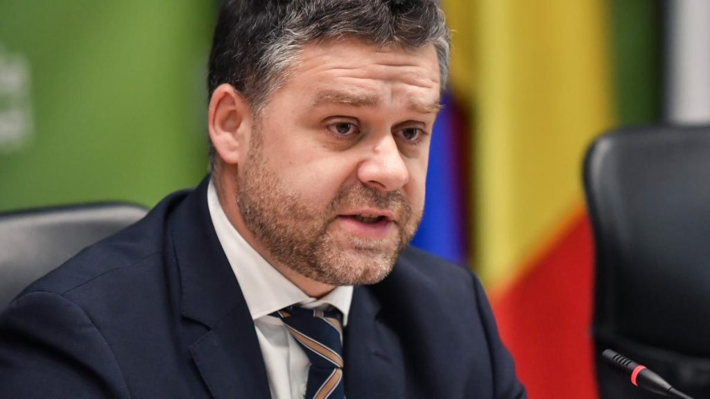 Ciucu sustine ca telefonul sau suna fara oprire din cauza eliminarii parcarii ilegale de pe trotuar