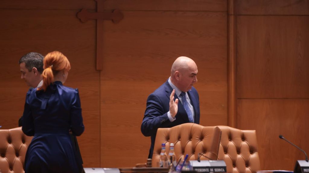 Coaliția de guvernare, la un pas de prăbușire. Ilie Bolojan îi critică pe cei de la PSD: „Încearcă să vină cu o… Coalitia de guvernare la un pas de prabusire Ilie Bolojan ii critica pe cei de la PSD Incearca sa vina cu o