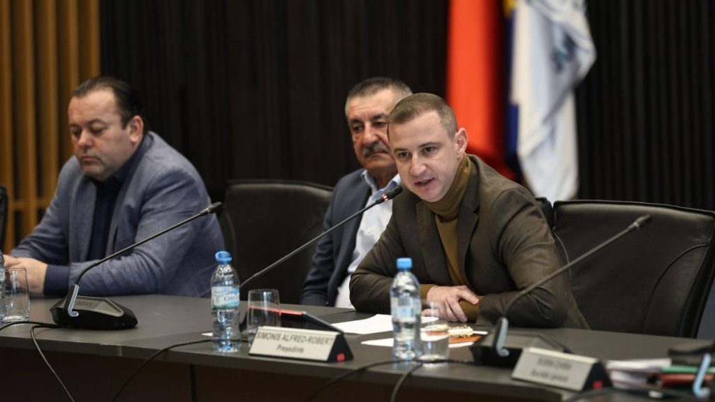 Două comune din Timiș se vor fuziona. Consiliul Județean oferă „sprijin financiar”. Simionis:… Doua comune din Timis se vor fuziona Consiliul Judetean ofera sprijin financiar Simionis