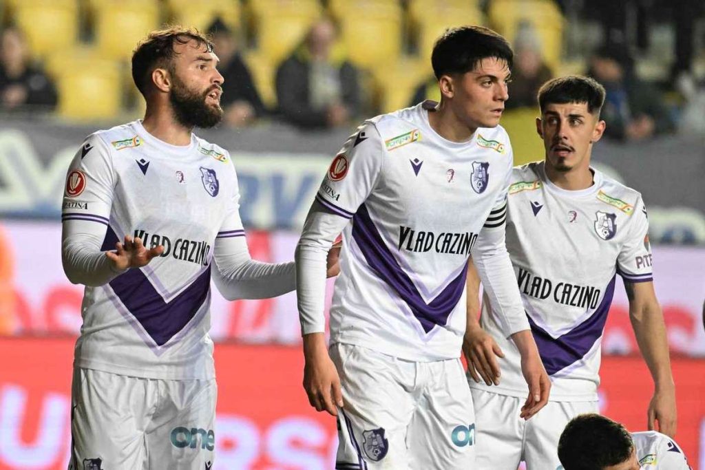 LIVE Superliga 1700 FC Arges Unirea Slobozia O saptamana de vis pentru pitesteni