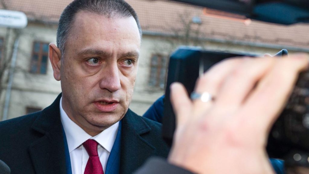 Mihai Fifor: Scrisoarea Executivului către președinta CCR reprezintă o presiune politică Mihai Fifor Scrisoarea Executivului catre presedinta CCR reprezinta o presiune politica